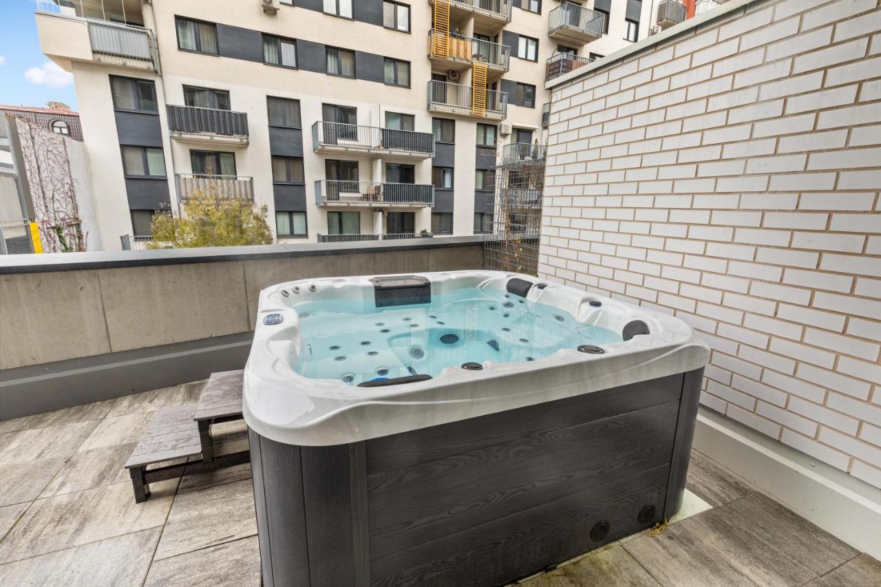Apartamento Lam Jegeho Alej - Jacuzzi - Free Parking Bratislava Exterior foto
